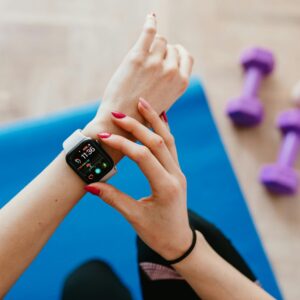 Smartwatch Basic Fitness Tracker